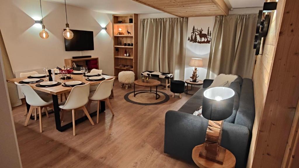 Le Chaberton, rénové en 2021, pied des pistes et spa photo 1