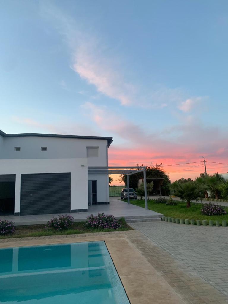 Magnifique villa avec piscine photo 1