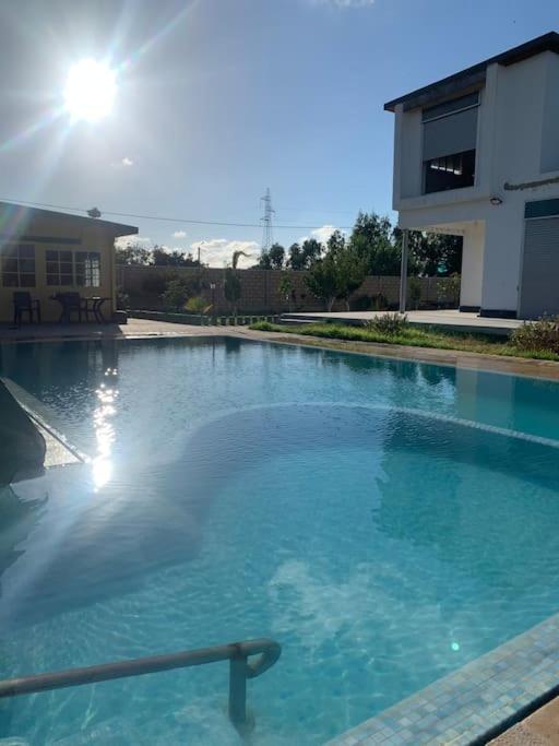 Magnifique villa avec piscine photo 3