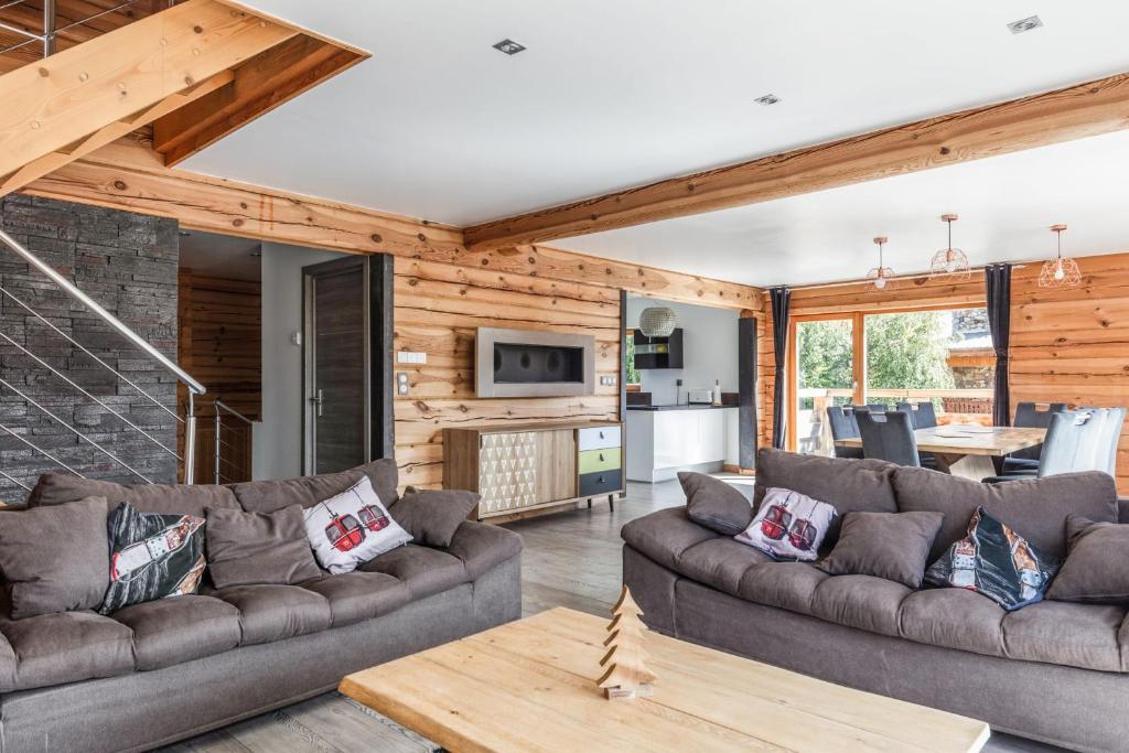 Beautiful duplex in a chalet in Alpe d'Huez heart - Welkeys photo 3