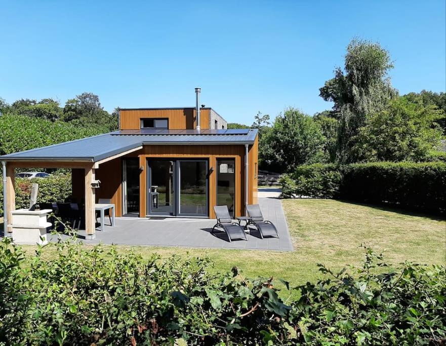 Vakantiehuis Eikzicht gelegen aan het bos photo 2