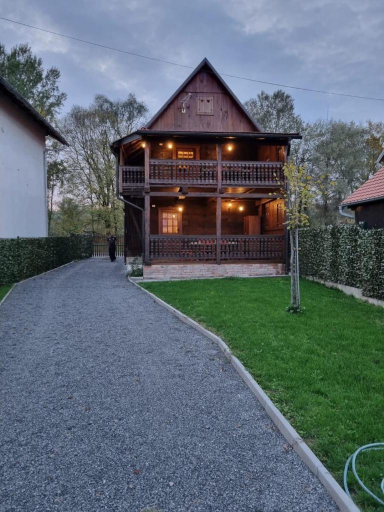 Oak Holiday House Nature