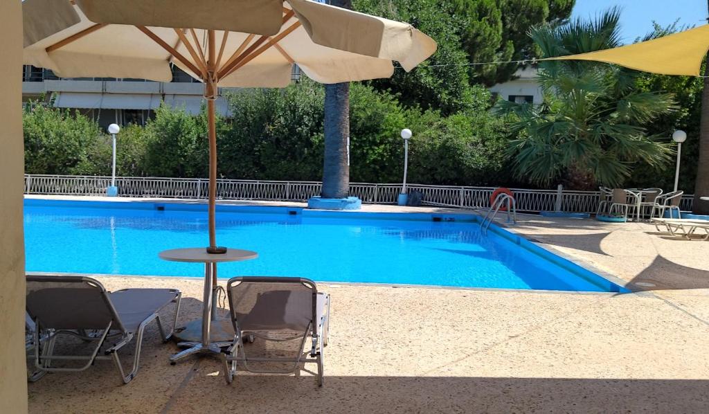 Nireus Hotel photo 2