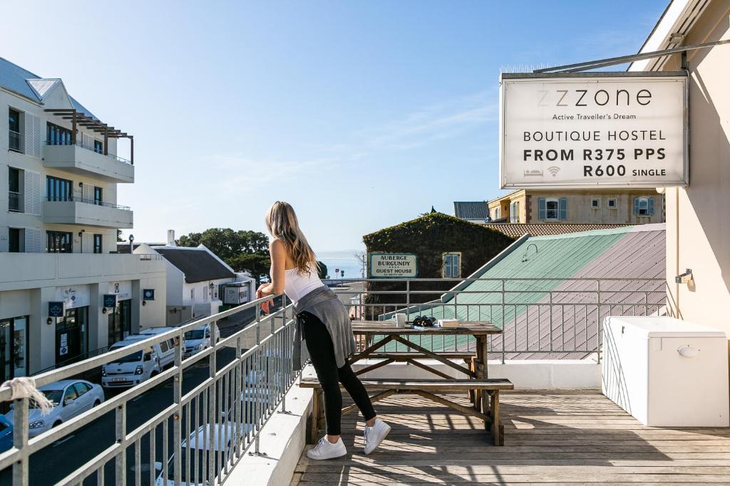 Zzzone Boutique Hostel photo 1
