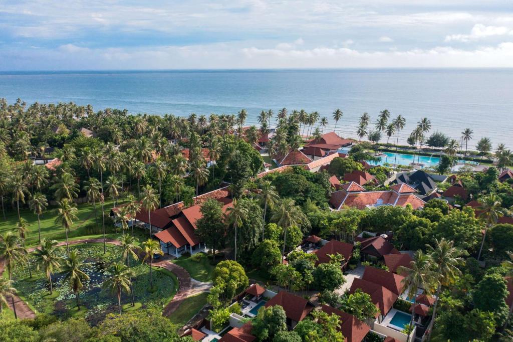 Wyndham Hua Hin Pranburi Resort & Villas photo 2