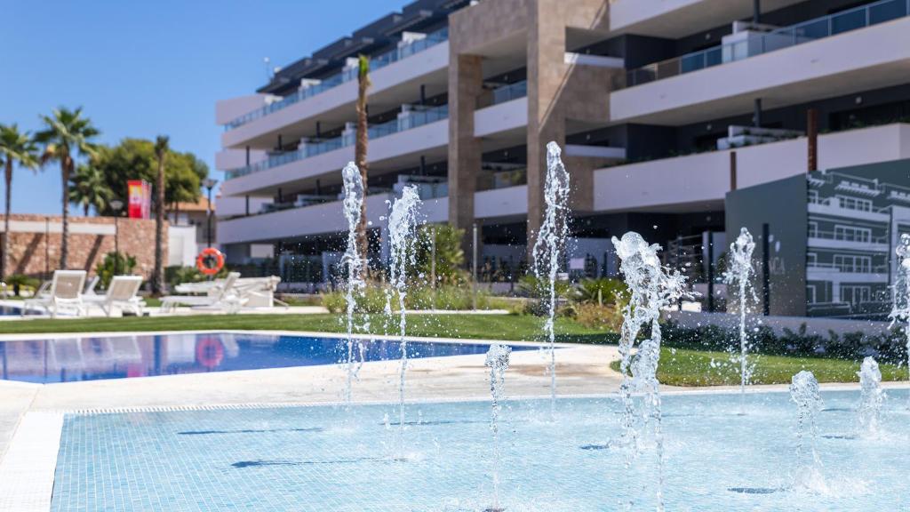 Luxury apartment in Flamenca Village/Orihuela Costa photo 2