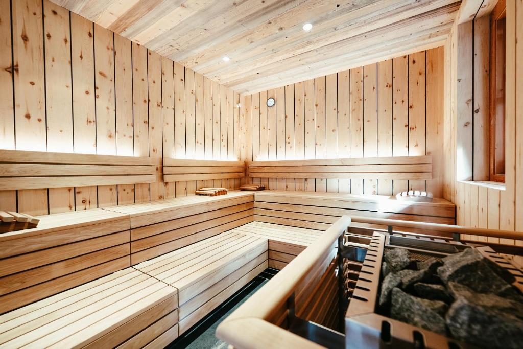 Wellness Hotel Alpenhof photo 4