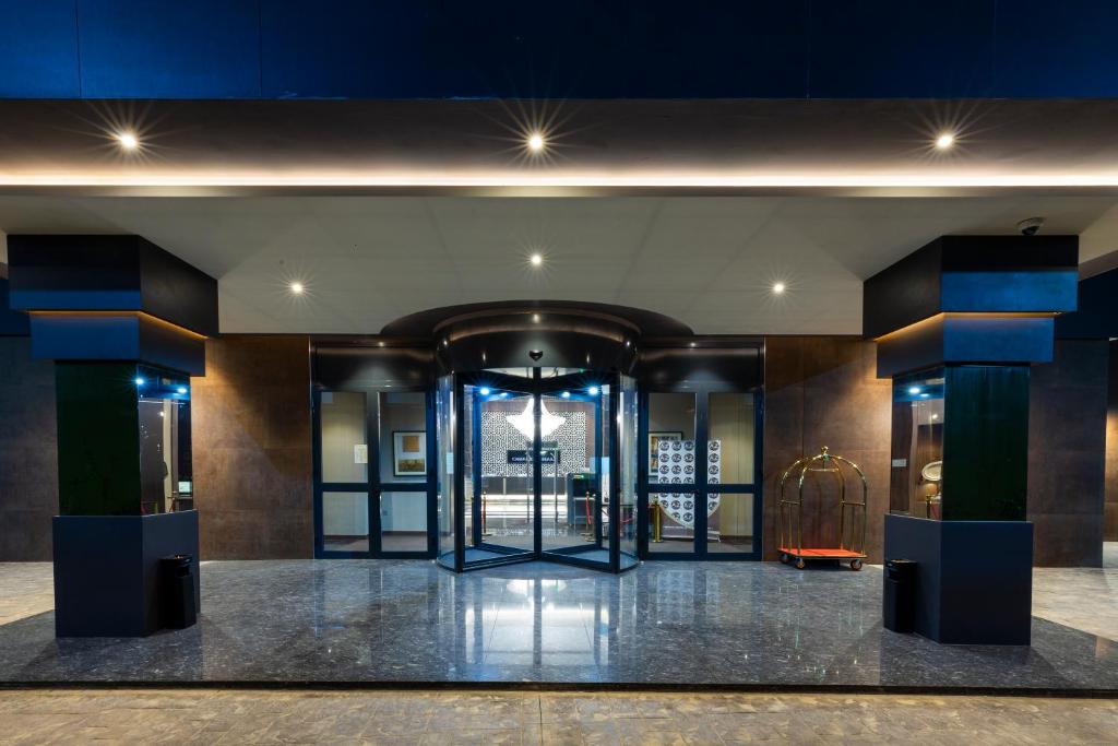 AZ Hotels Grand Oran photo 1