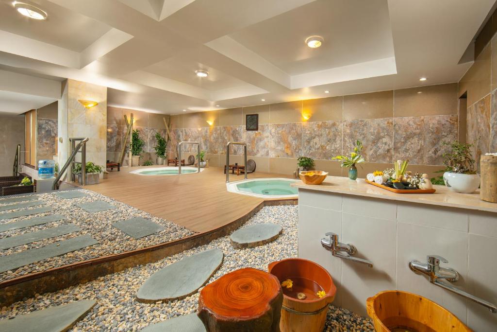 Nam Cuong Hai Duong Hotel