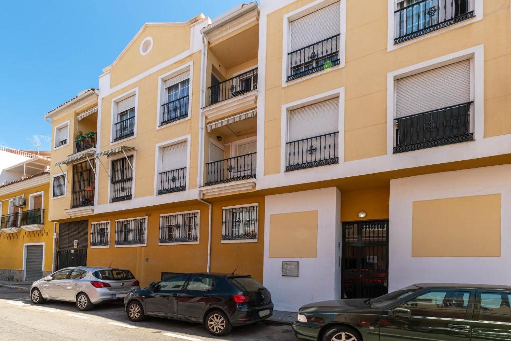 WintowinRentals - La Estancia FREE PARKING, Malaga