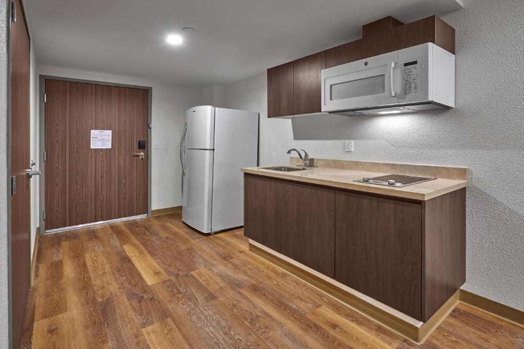 Extended Suites Cancun Cumbres photo 2