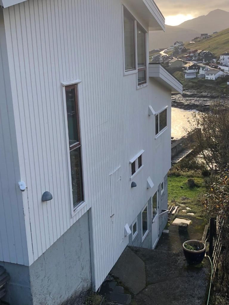 Cosy apartment Kvivík - fabulous view photo 2