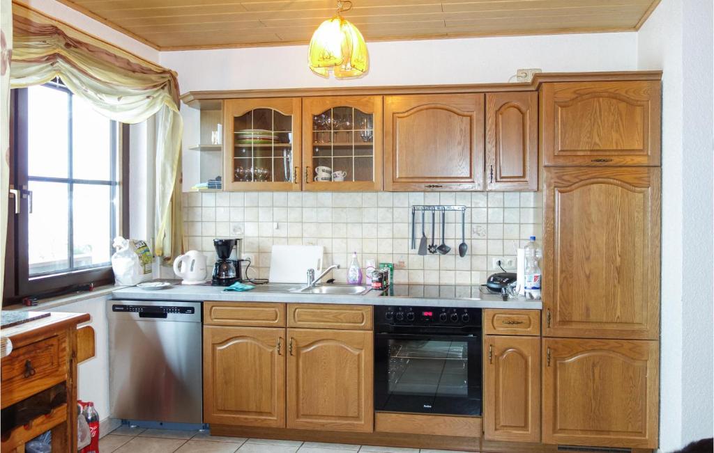 Amazing Apartment In Bongard With Wifi And 3 Bedrooms photo 4