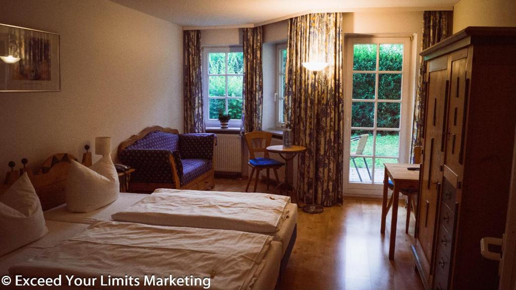 Hotel Zwei Länder photo 4