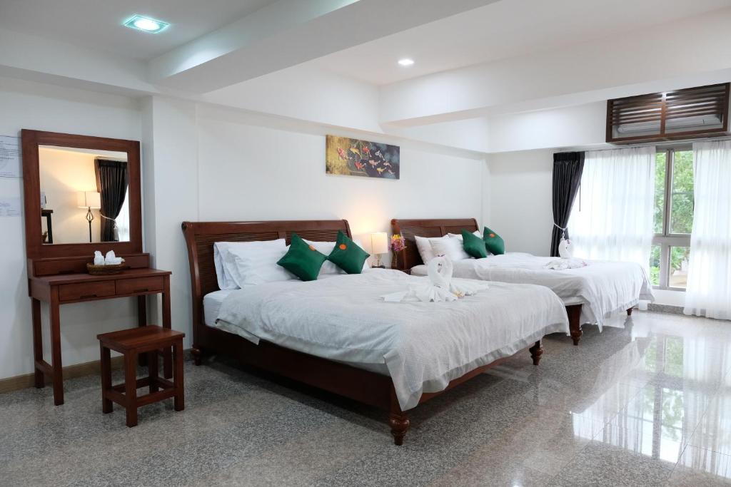 Cha Li's Family Hotel&Hostel photo 1