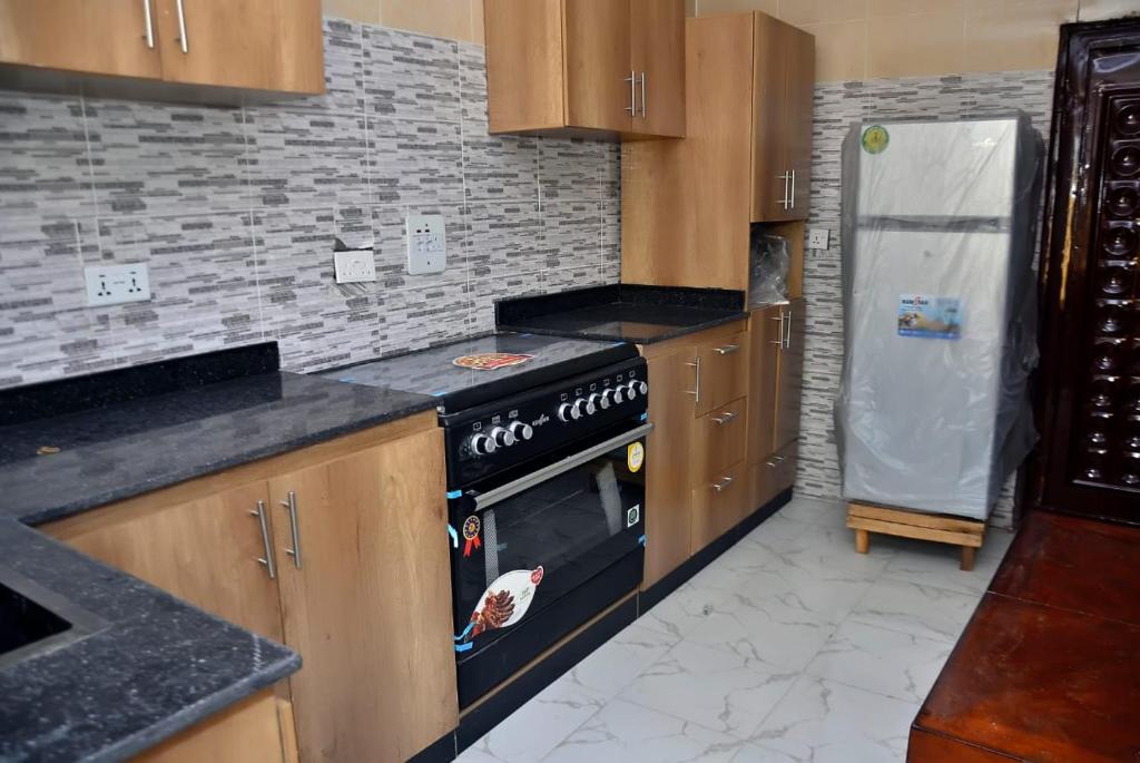Frankie’s Place: A spacious 4-bedroom home photo 1