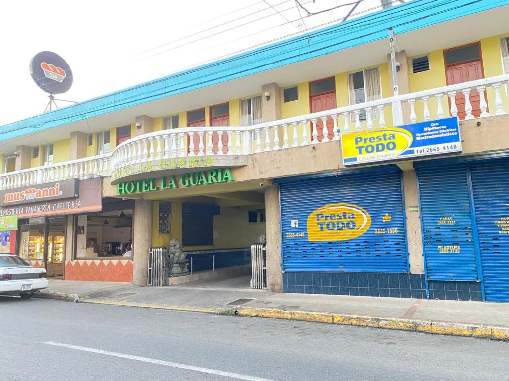 Hotel La Guaria photo 3