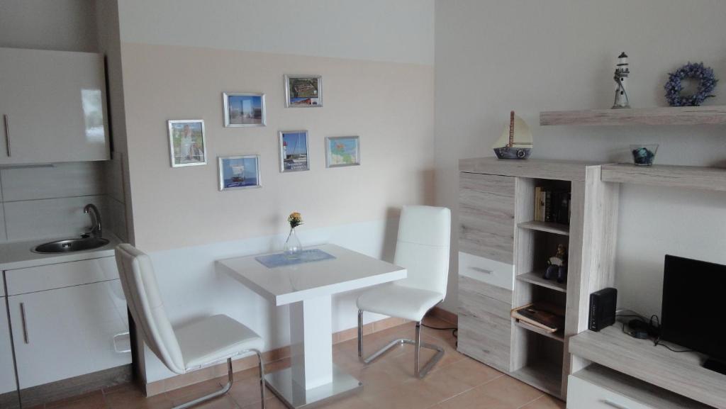 FEWO "Hafenblick" photo 1