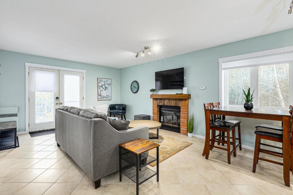 The Alpine - Central Collingwood Condo photo 4