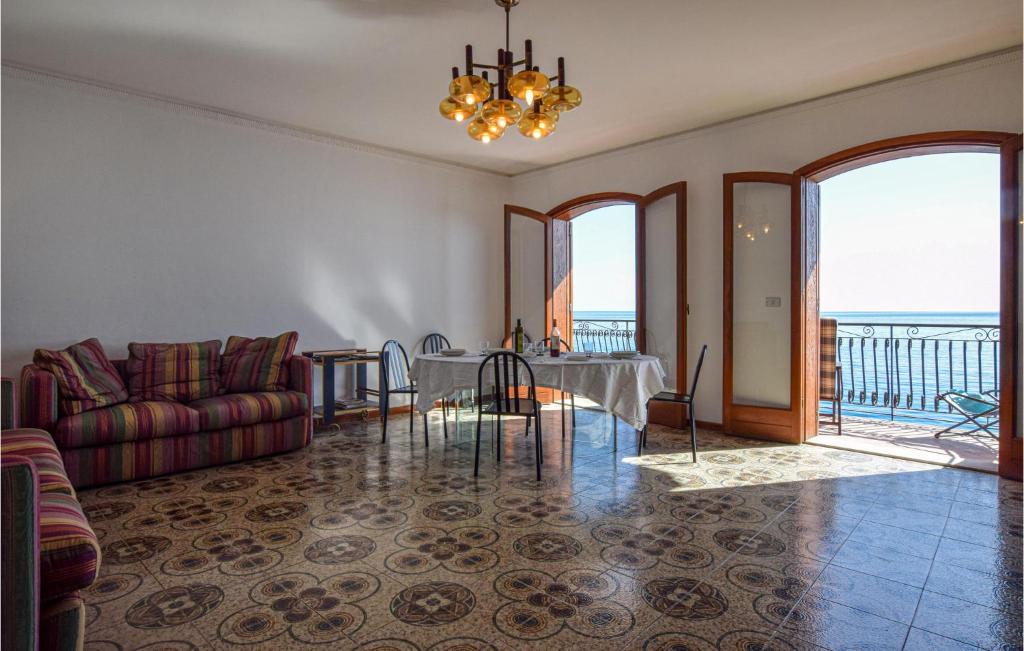 Amazing Apartment In Giardini Naxos With 3 Bedrooms And Wifi photo 1