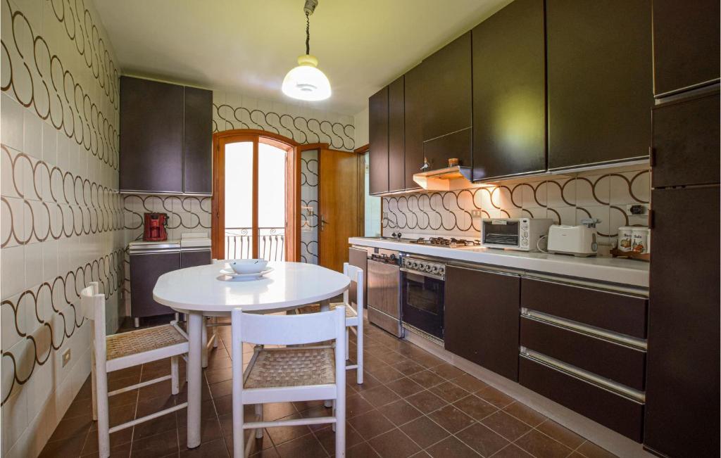 Amazing Apartment In Giardini Naxos With 3 Bedrooms And Wifi photo 3