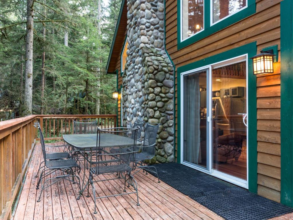 Snow Drifters Chalet photo 2