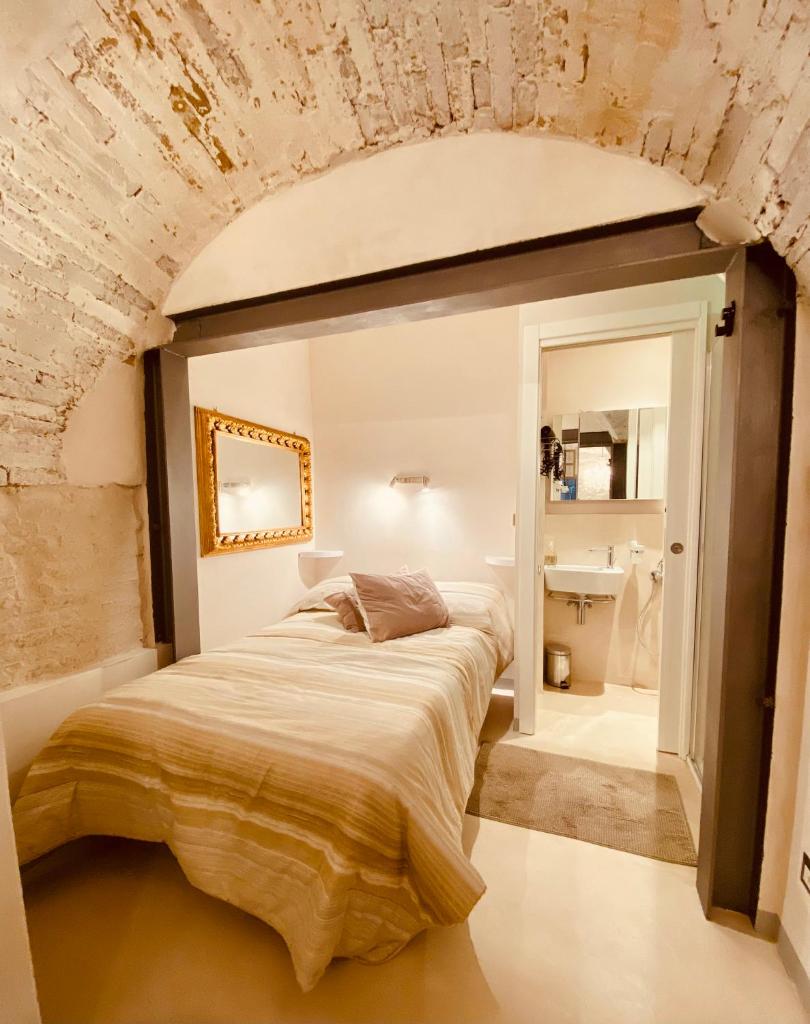 Vermaaten Boutique Suites Ruby photo 3
