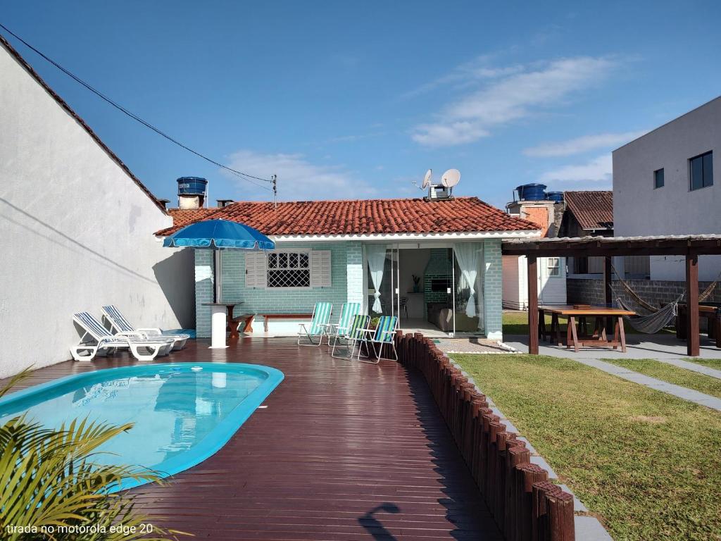 casa piscina pinheira -sc photo 4