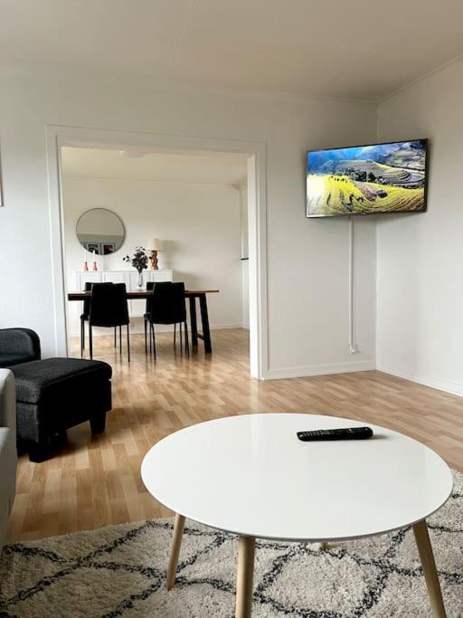 Apartment in the center of Tórshavn, free parking. photo 1