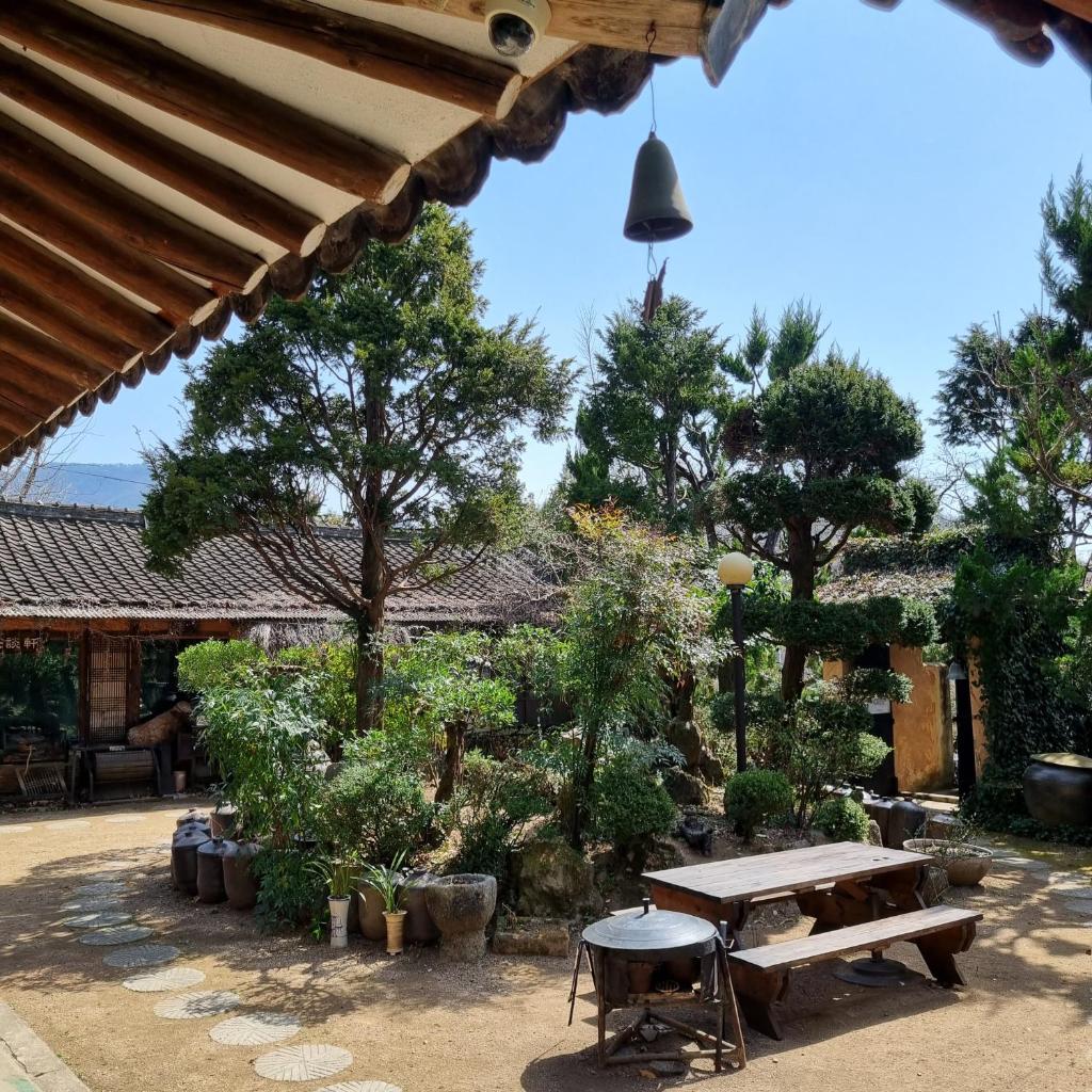 Hundred Years Hanok photo 2