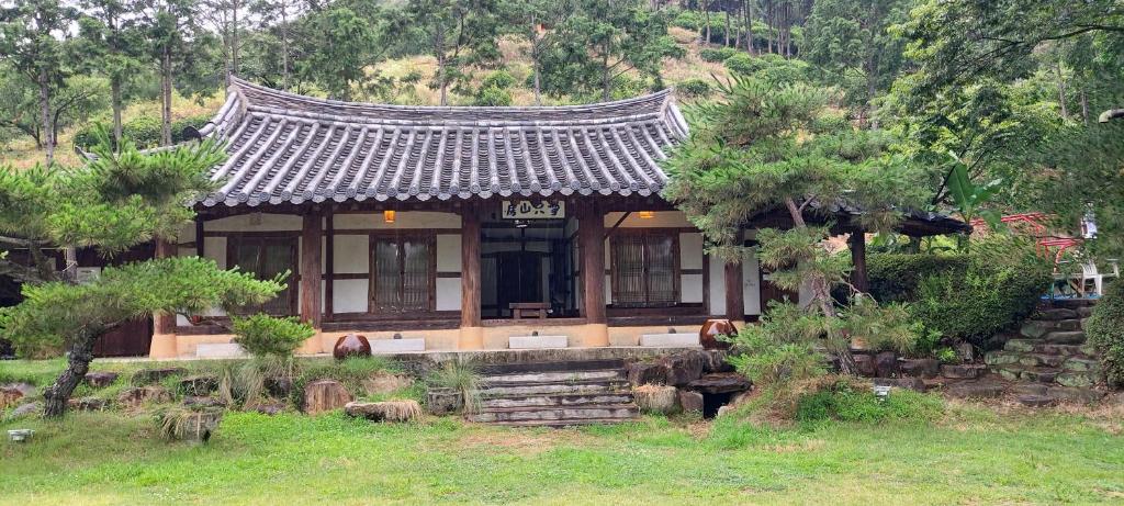 Hundred Years Hanok photo 3