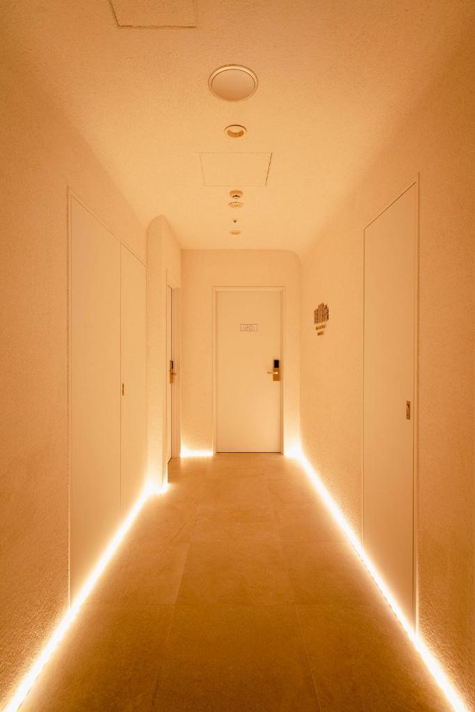 BOOK HOTEL 神保町 Room Type - Deluxe Twin Room