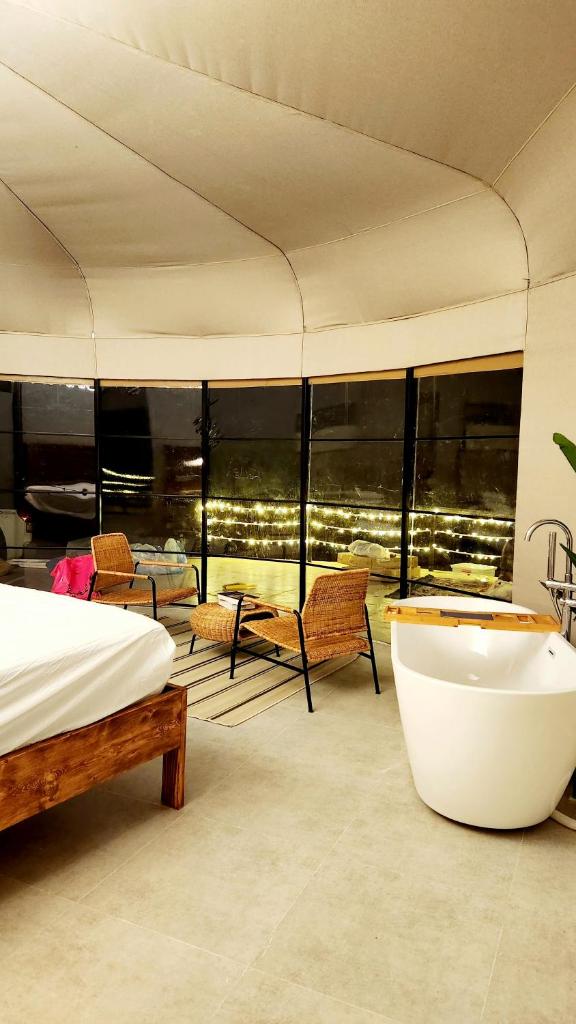 Starry Domes Desert Camp photo 2