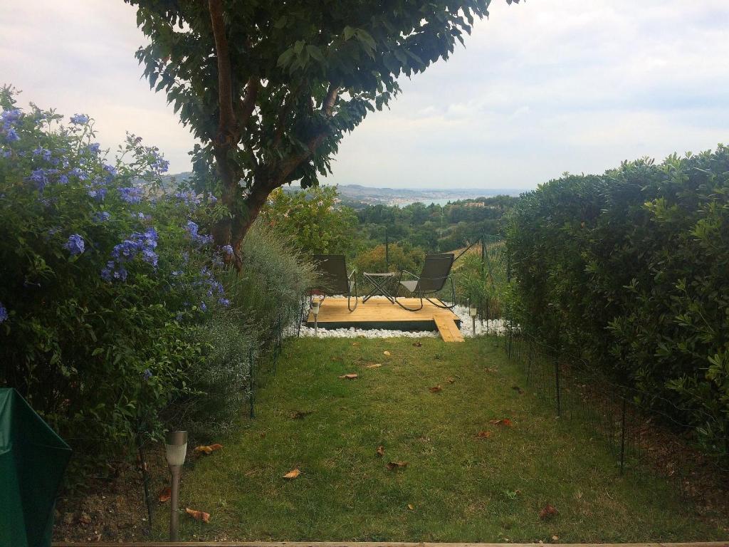 Il Ciliegio - House with Garden & Wonderful View photo 2