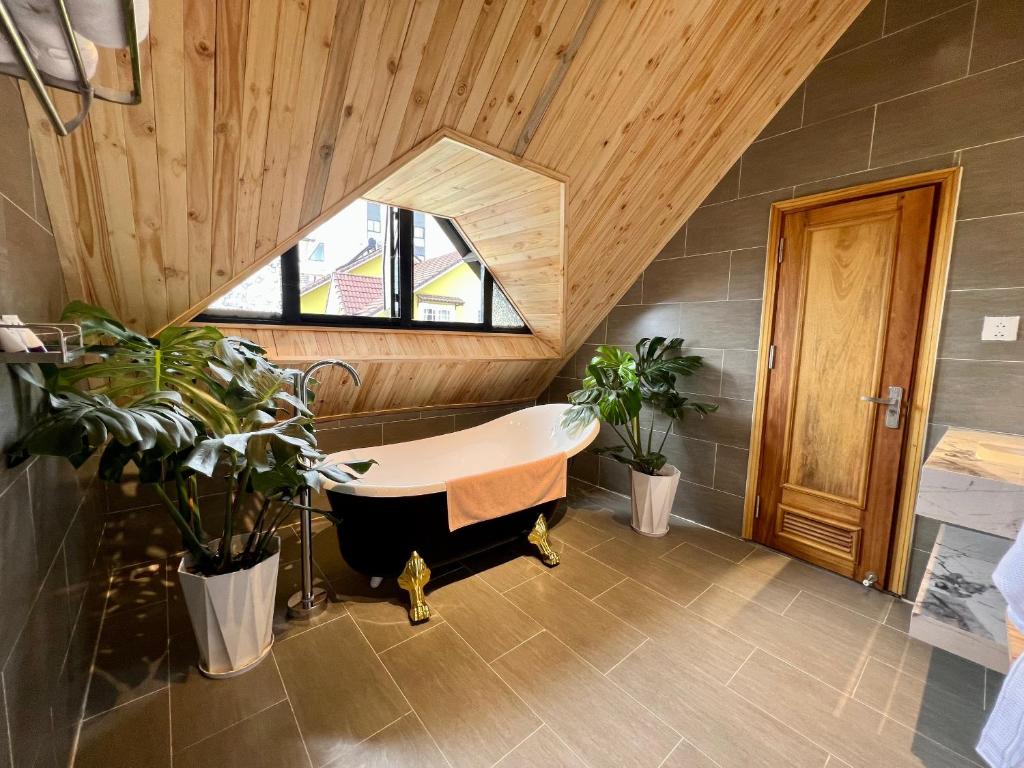 Khách sạn LiLac Hotel Đà Lạt