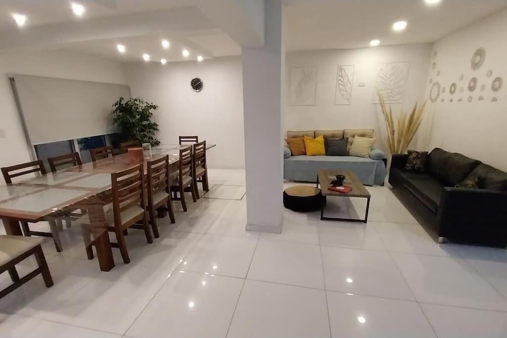 Casa con pileta mirador de cabildo