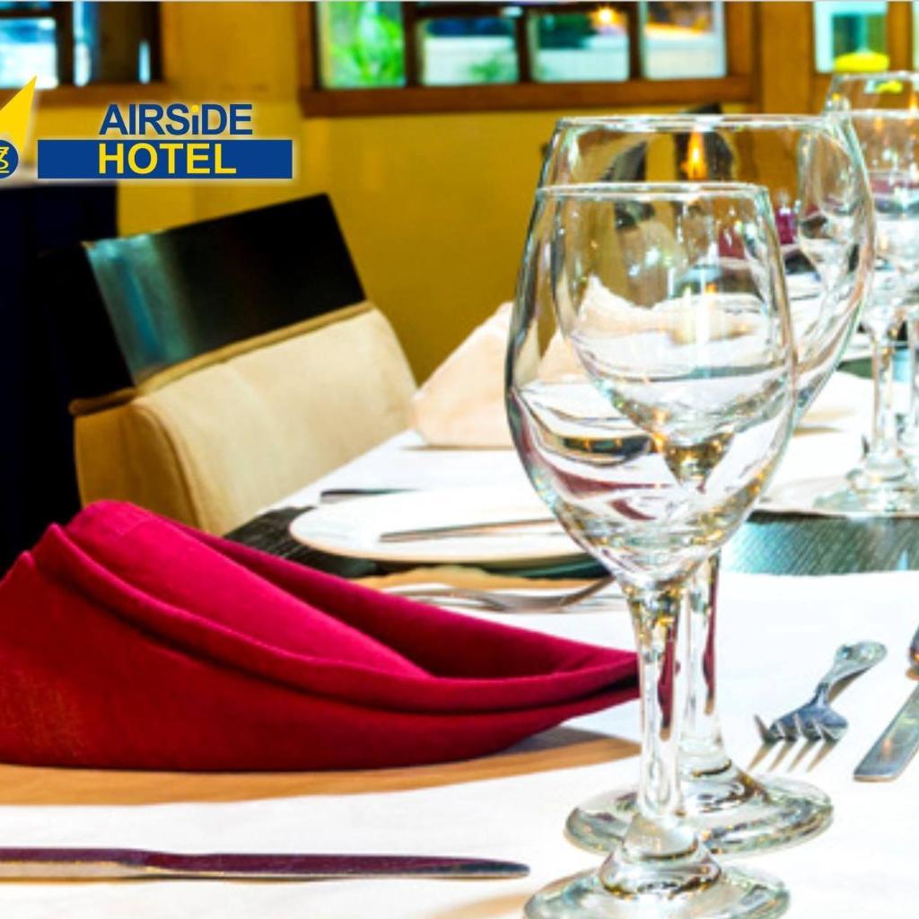 Airside Hotel photo 1