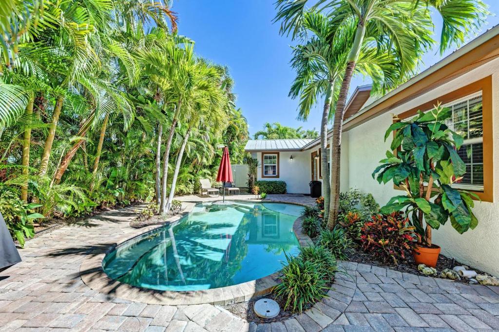 Anna Maria Island Surfside Bungalow photo 3
