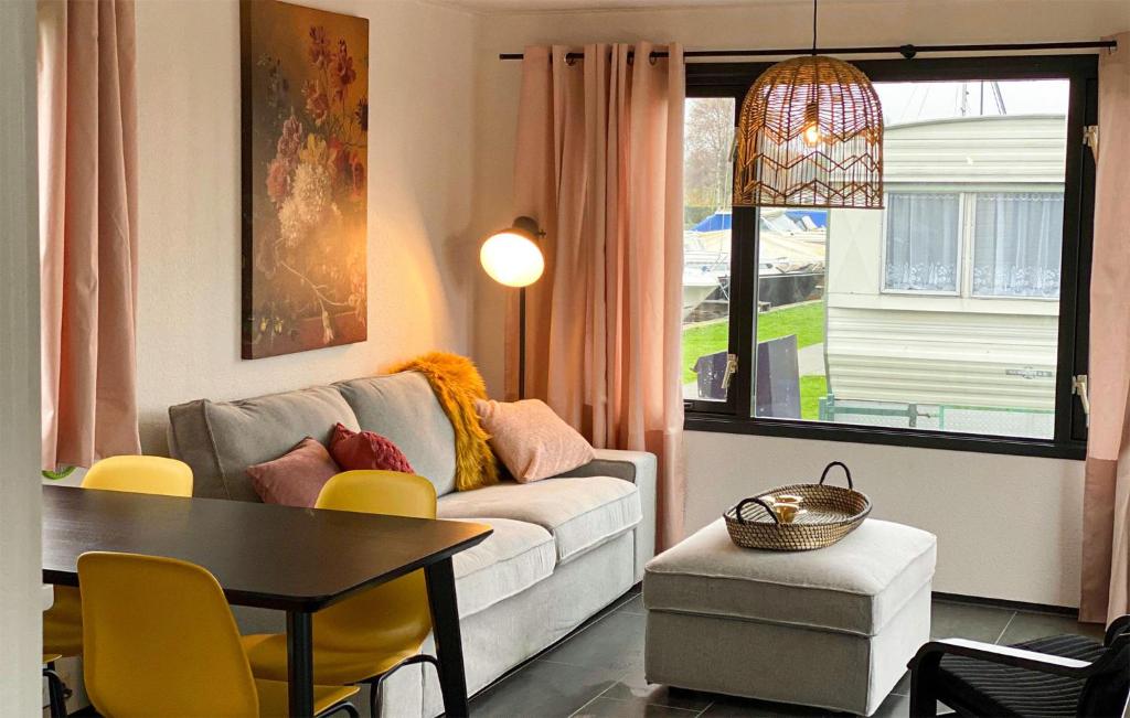 Stunning Home In Breukelen With 2 Bedrooms And Wifi photo 1