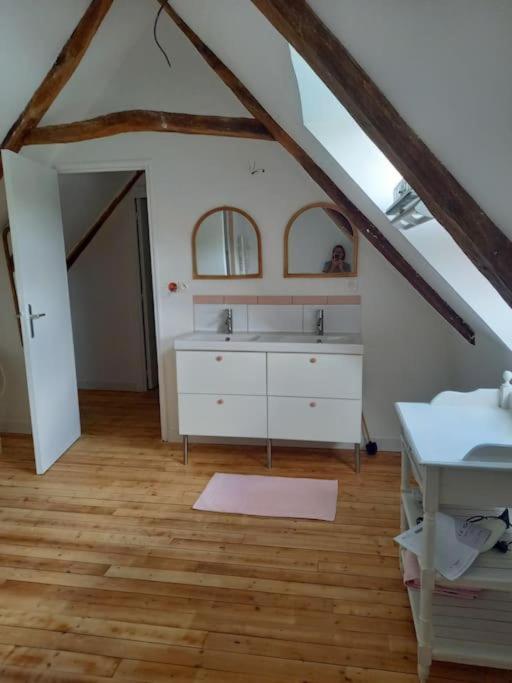 Maison, calme avec cheminée. photo 1