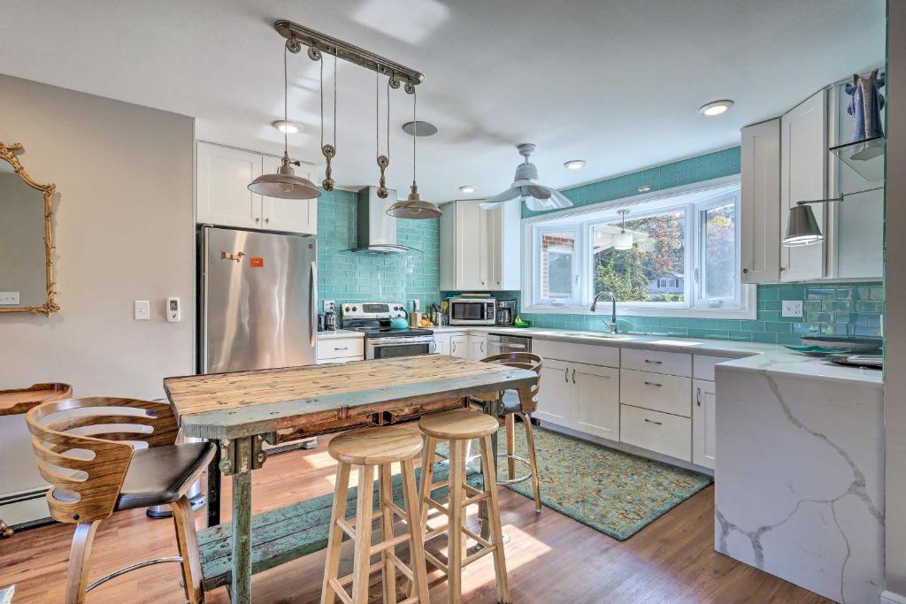 Vibrant Milford Home with Boat Dock and Patio! photo 2