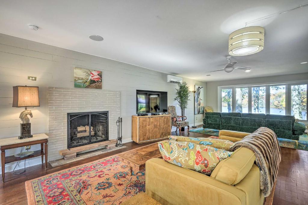 Vibrant Milford Home with Boat Dock and Patio! photo 4