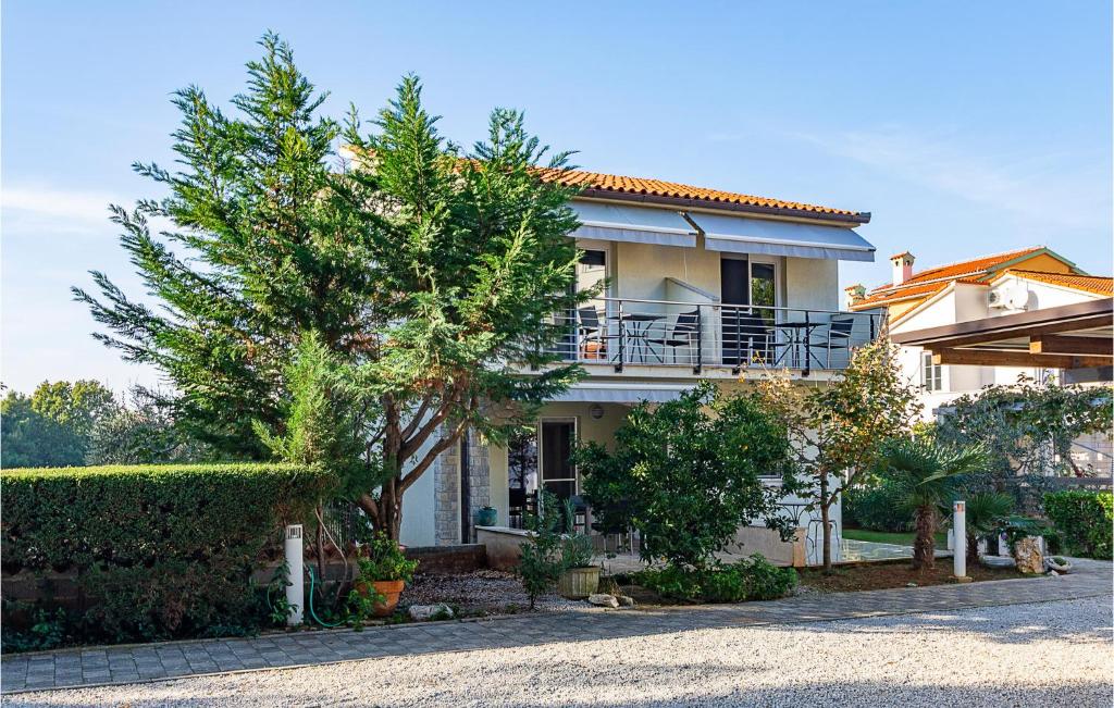 Nice Apartment In Medulin With 1 Bedrooms And Wifi