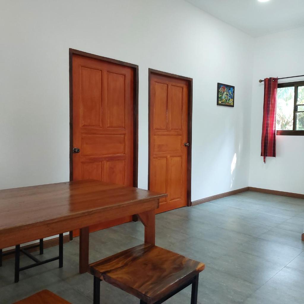 Yoga Homestay Seka Room Type - Deluxe Family Room