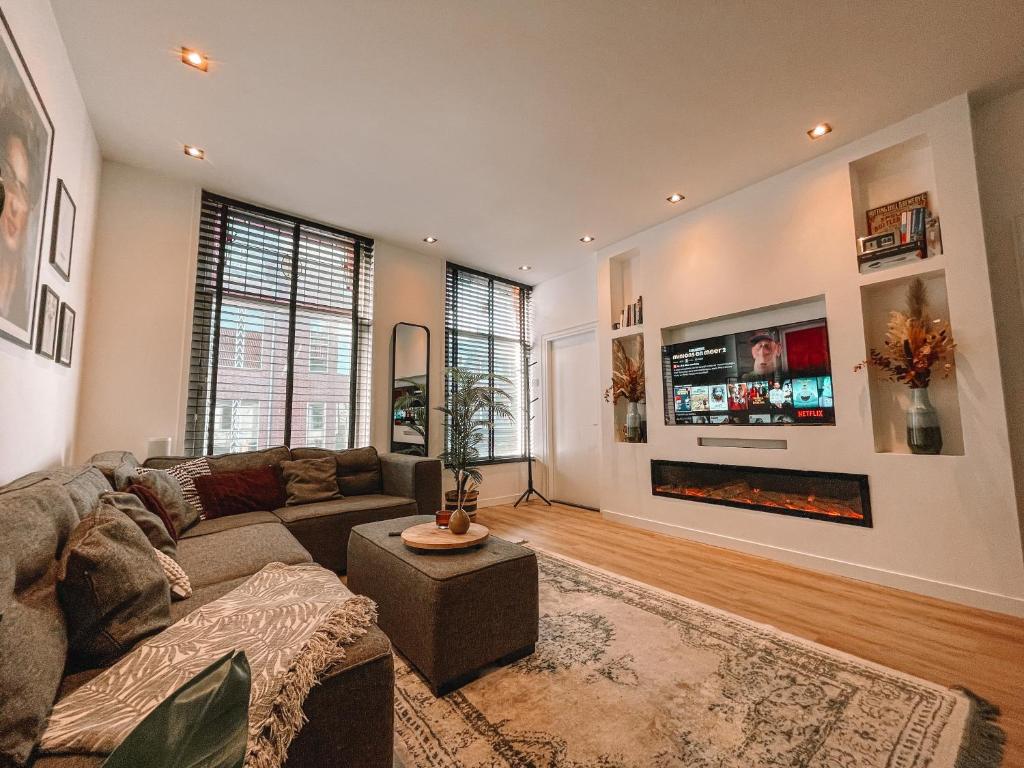 Coolest Apartment in Haarlem City - close to Beach and Amsterdam photo 1