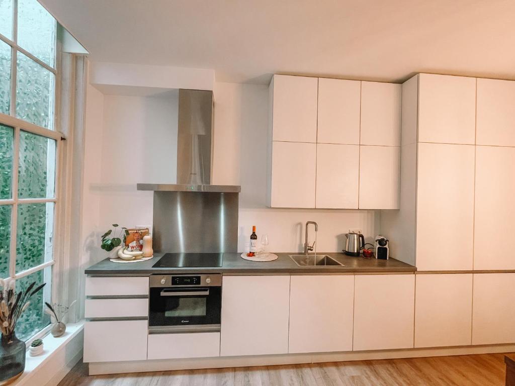 Coolest Apartment in Haarlem City - close to Beach and Amsterdam photo 4
