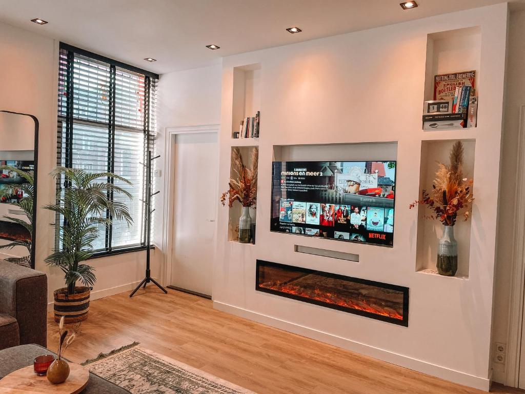 Coolest Apartment in Haarlem City - close to Beach and Amsterdam photo 2