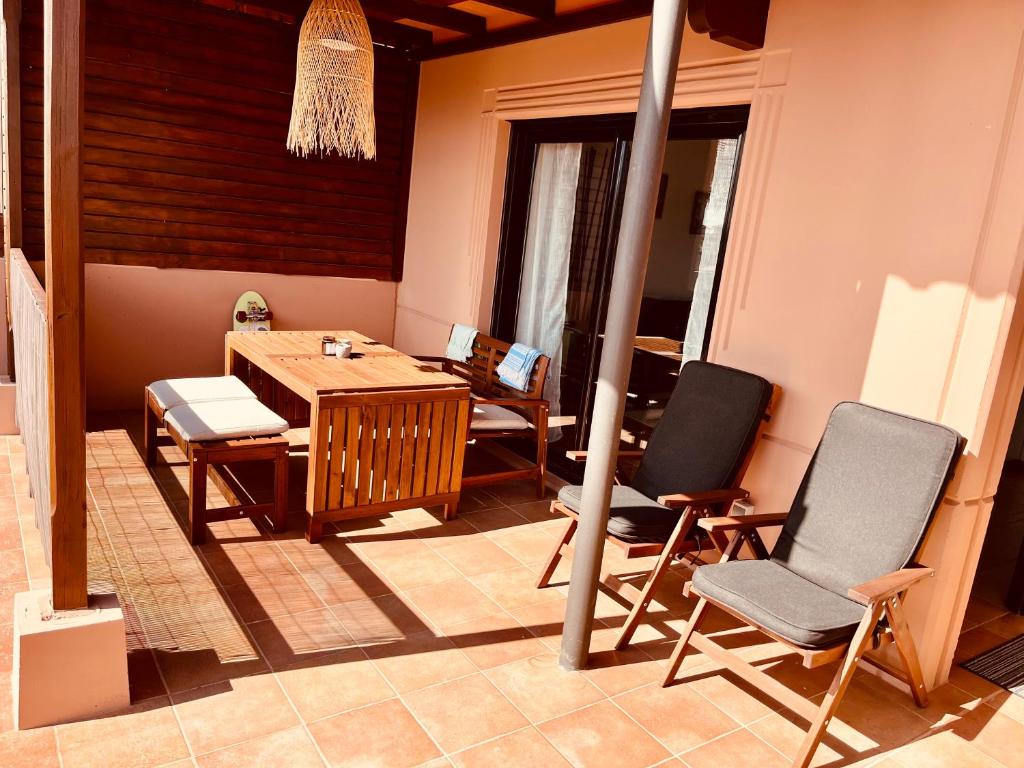 Stillvolle Villa mit Terrasse, Garten und Grill photo 1