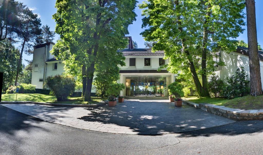Golf Hotel La Pinetina photo 1