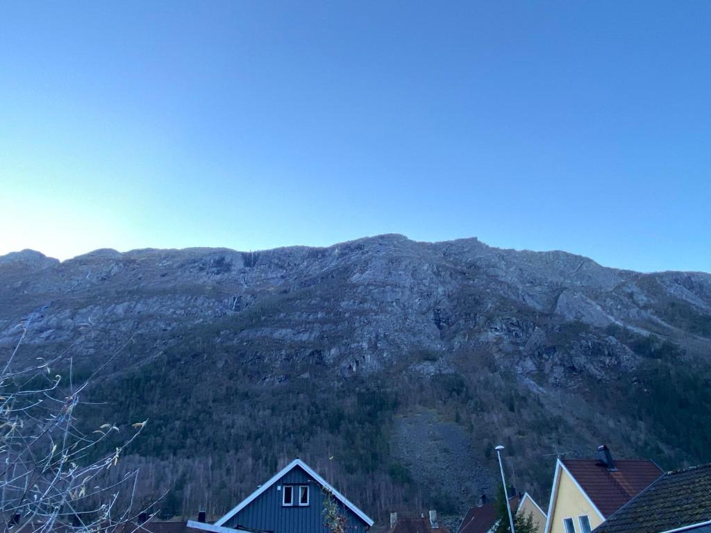 Sentralt hus i Rjukan photo 3